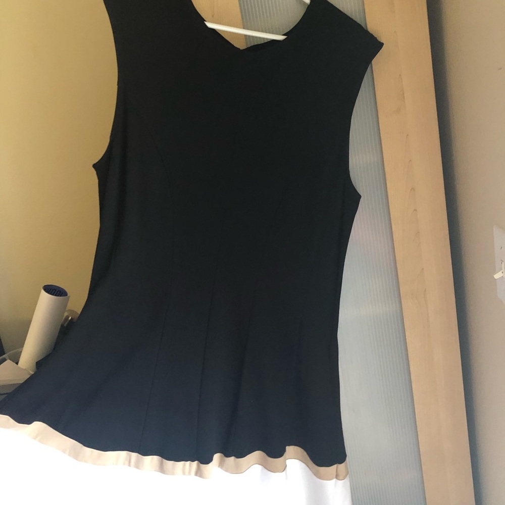 Tri-colored dress